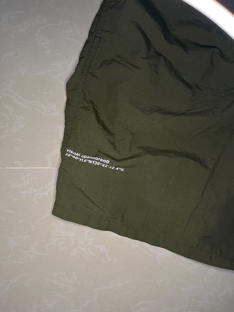 WTAPS olive green shorts (Category: Shorts) located in Quezon City. Submitted by stickyoww (Listing ID 1470268021, Image 3). Description: WTAPS olive green shorts W 33 L 20 Stretchable waist Excellent condition No issue QC location .