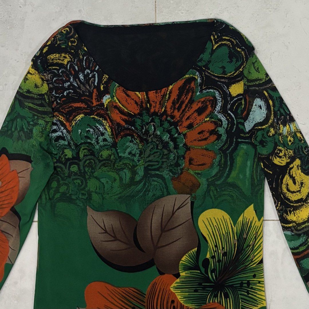 Y2k leaf patter mesh long sleeve (Category: Longsleeves) located in Cebu City. Submitted by florianmiral28 (Listing ID 1470300034, Image 3). Description: Y2k leaf patter mesh long sleeve Excellent condition Small W 14.5 L 23.