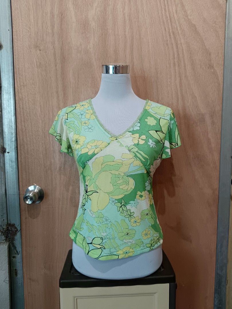 Y2k mesh floral tops (Category: Shirts) located in Davao. Submitted by mln-boutique (Listing ID 1470295522, Image 2). Description: size - Small to medium mesh/floral can do split or take all dm me or screenshot the item you want.