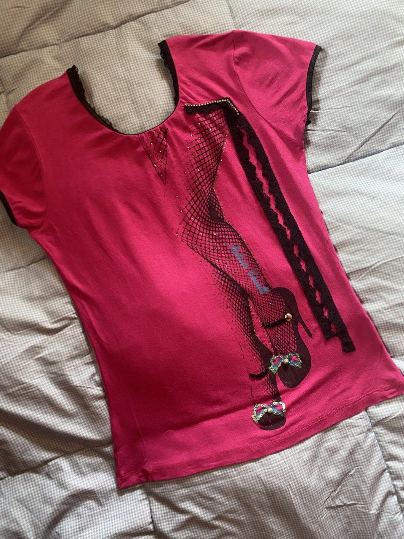 Y2K Roberto Cavalli (Category: Blouses) located in General Santos City (Dadiangas). Submitted by versatile__ (Listing ID 1470157415, Image 3). Description: Vintage y2k Roberto Cavalli Hot Pink Graphic Accepting Offers >< Tagged as Medium Good Condition - Nine Point Five out of Ten Color Rate -issue minor dot stain.
