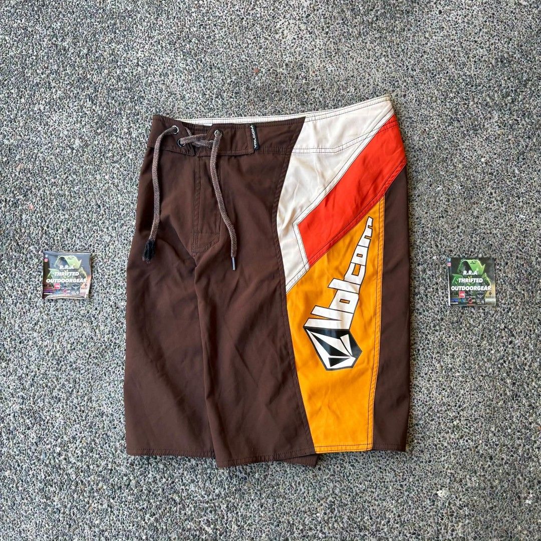 Y2K-era Volcom boardshorts Mens (Category: Shorts) located in Caloocan City. Submitted by rjlthrifts (Listing ID 1470180346, Image 1). Description: Y2K-era Volcom boardshorts Mens Excellent Condition Color Rate 10/10 29 - 29 Waist Line 21 Length No Issue. Price. 1,380 Loc. South Caloocan Courier. J&T And Flash Express.
