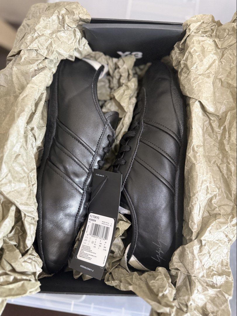 Y-3 Tokyo Shoes (Category: Sneakers) located in Makati City. Submitted by Praktikal (Listing ID 1470196144, Image 1). Description: Y-3 Tokyo Shoes Adidas & Yohji Yamamoto collab Very low profile silhoutte and minimalist Premium Full leather soft and supple Complete inclusions Bought at Glorietta In very good condition Very minimal signs of usage Retails at Php17,900.