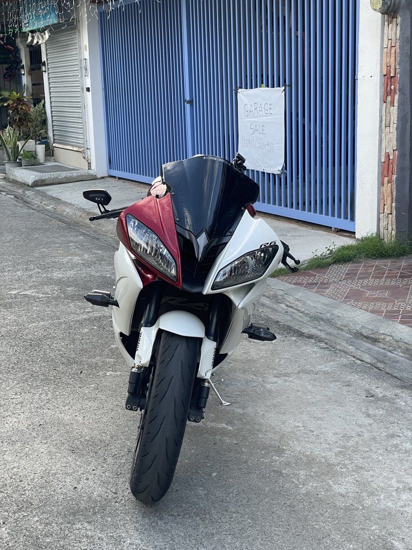 YAMAHA R6 (Category: Motorbikes for Sale) located in Bacoor. Submitted by daniel.yzf (Listing ID 1470298305, Image 1). Description: My beloved YAMAHA YZF R6 Registered under my name but not first owner Weekend rides use only 29k ODO Maintenance September 2026 Change oil New battery Air filter Spark plugs Radiator fan Tires 85-90% Bridgestone S23 Paint pwede sa maselan 100% makinis Legit and complete documents 3 years use.