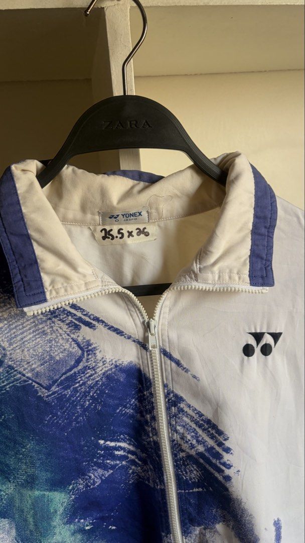 Yonex Jacket (Category: Coats, Jackets and Outerwear) located in Manila. Submitted by _revault (Listing ID 1470298446, Image 2). Description: .