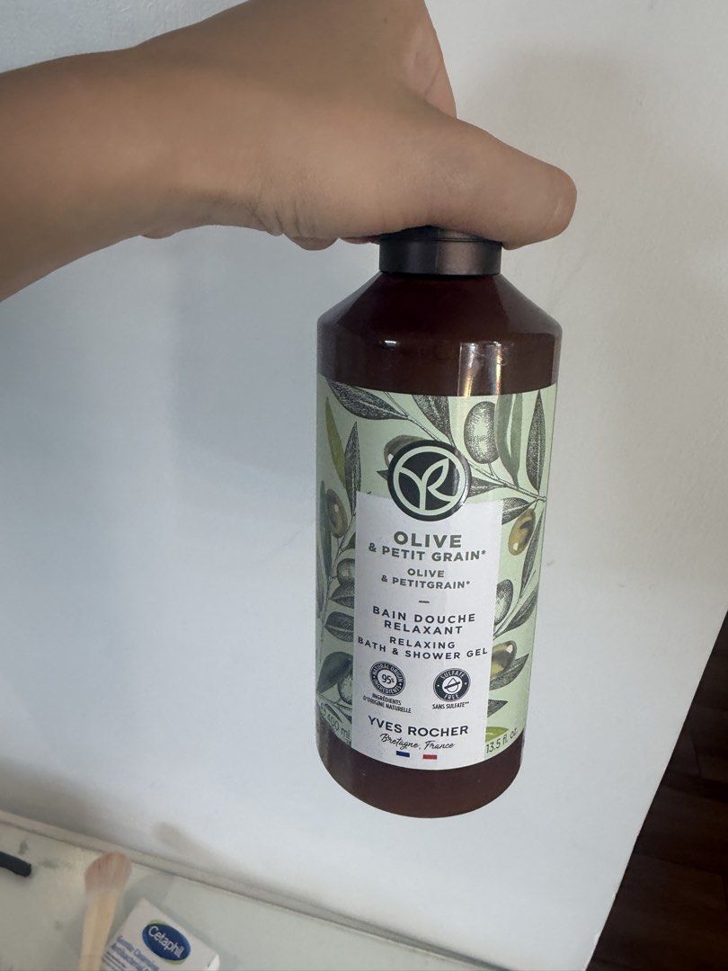 Yves rocher body wash (Category: Body Care) located in Quezon City. Submitted by destashingmycloset (Listing ID 1470252451, Image 1). Description: .