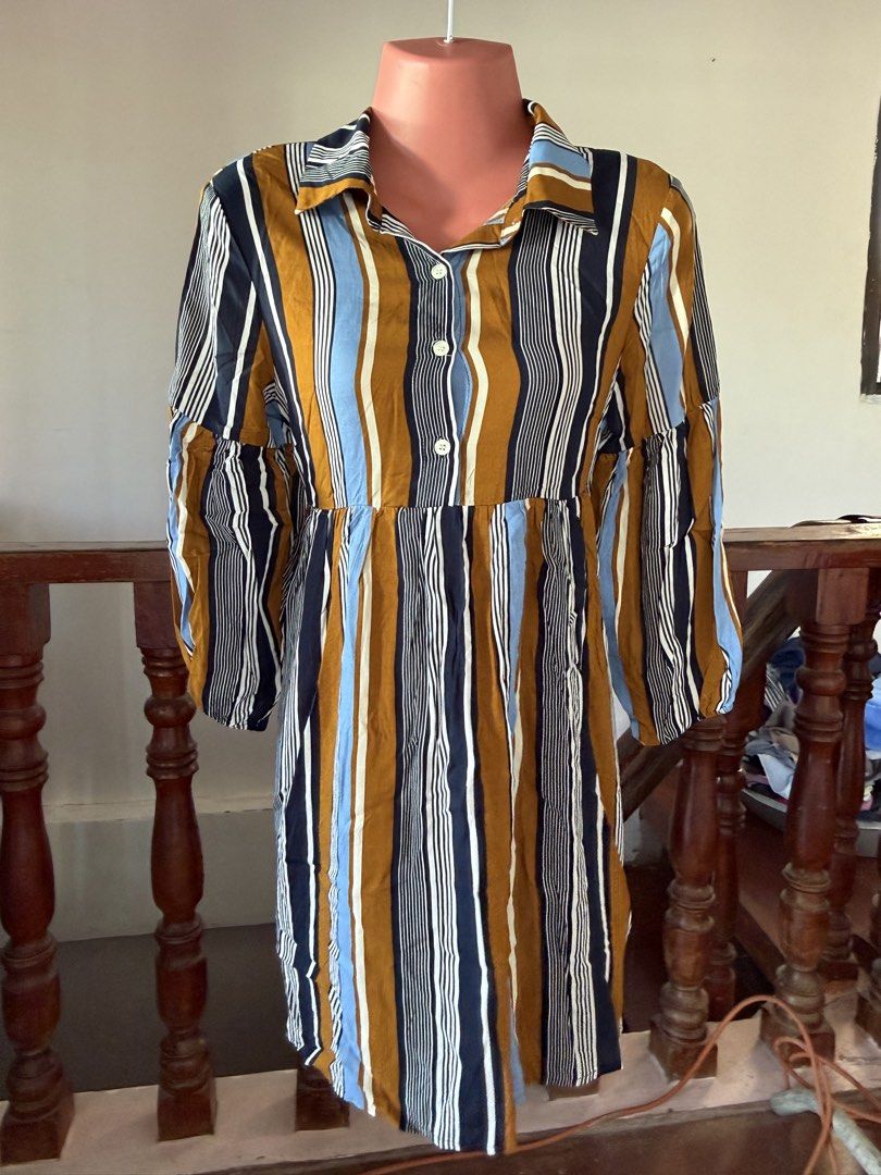 Zalora Stripe Dress (Category: Dresses) located in Calapan. Submitted by lesleiann (Listing ID 1470199651, Image 1). Description: Never pa po ito nasuot pero naalis ko na yung tag. Hindi lang bagay saken 😅 di ko na nai-return.