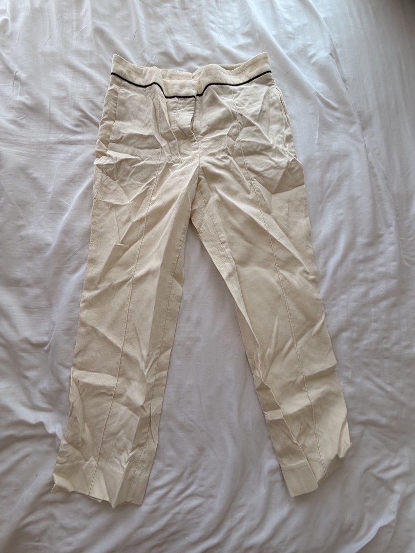 ZARA Cream Trousers Size XS (Category: Jeans) located in Makati City. Submitted by banshee1411 (Listing ID 1470259650, Image 2). Description: size 27.
