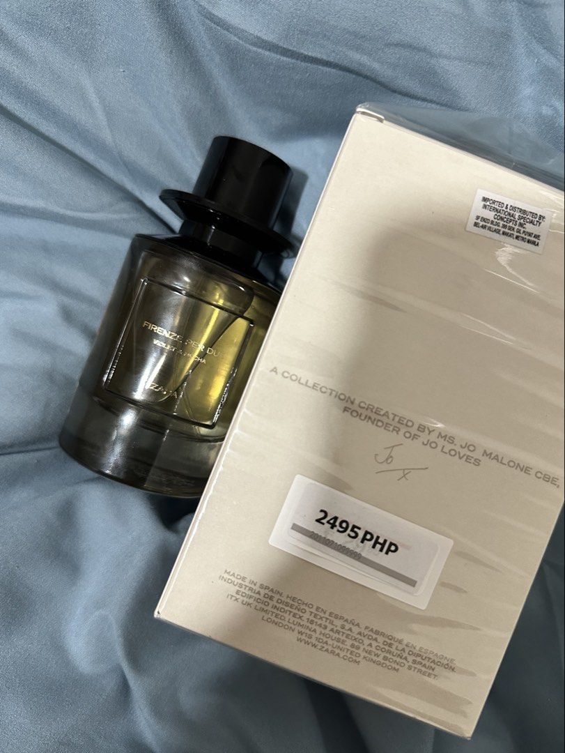 Zara Firenze Per Due (Violet & Mocha) 100ml Parfum (Category: Fragrance & Deodorants) located in Manila. Submitted by ortiz_angel (Listing ID 1470346463, Image 3). Description: Selling Zara Firenze Per Due (Violet & Mocha) 100ml Parfum from “The Art of Becoming” collection created in collaboration with Jo Malone CBE. Sprayed 2 times to test scent / ~99% full • Scent Profile: Powdery Violet, Smooth Mocha, Creamy Sandalwood & Skin Musk (Very cozy, 