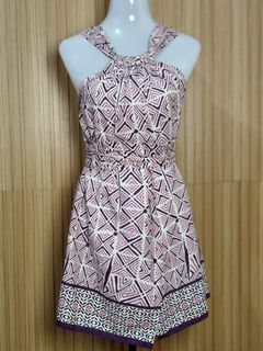 (Category: ) located in . Submitted by ashie_clothing (Listing ID 1470287425, Image 1). Description: .
