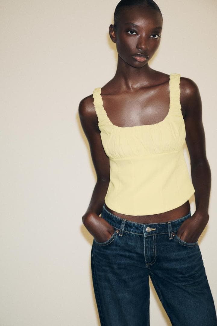 Zara Interlock Combination Poplin Top (Category: Sleeveless) located in Mandaluyong City. Submitted by keep.it (Listing ID 1470318742, Image 1). Description: Black color.
