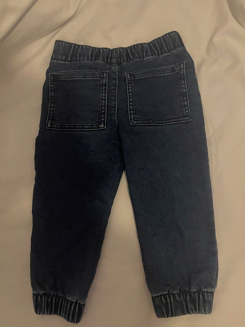 Zara Kids Dark Denim Pants (Category: Babies & Kids Fashion) located in Mandaluyong City. Submitted by drpshop (Listing ID 1470200941, Image 2). Description: Mint condition, missing string only. Fits 1-2 year old garterized. RFS- Outgrown. First to pay basis!.
