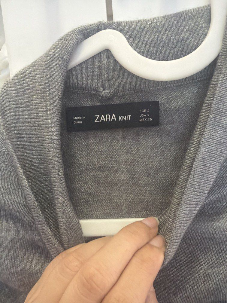 Zara knit top (Category: Shirts) located in Quezon City. Submitted by destashingmycloset (Listing ID 1470193521, Image 2). Description: .