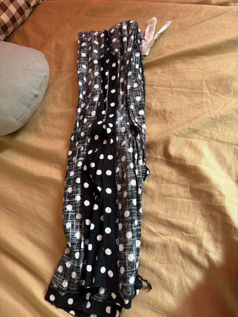 Zara Linen Blend Polka Dot Dress (Category: Dresses) located in Pasay City. Submitted by gold1001 (Listing ID 1470041441, Image 3). Description: - Style: Black & white polka dot midi dress - Material: Lightweight linen blend, perfect for warm weather - Design: V-neckline, thin adjustable straps, and ruched front detailing - Details: Chic front slit near the hem .