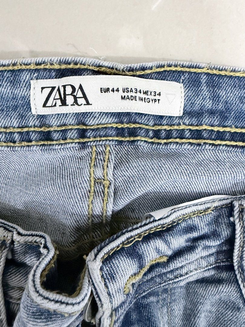 Zara Pants for Men (Category: Jeans) located in Pasig City. Submitted by queensuite (Listing ID 1470202615, Image 2). Description: .