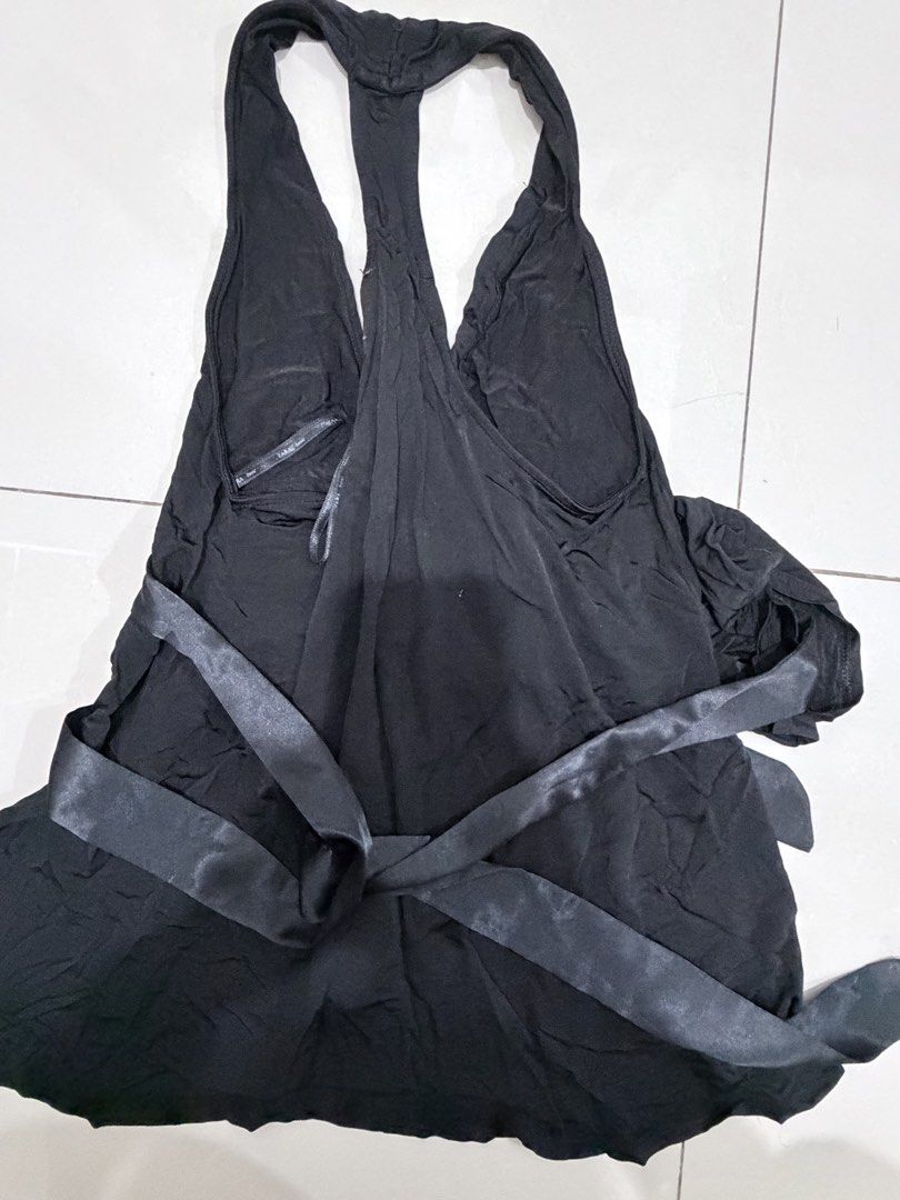 Zara Top (Category: Sleeveless) located in Pasig City. Submitted by queensuite (Listing ID 1470202023, Image 3). Description: .