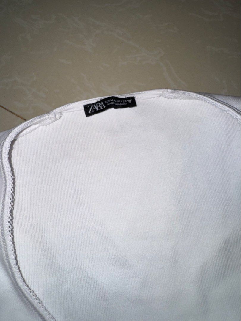 Zara top (Category: Sleeveless) located in Davao. Submitted by twogirlsapparel (Listing ID 1470301414, Image 2). Description: .