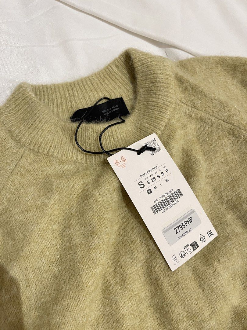 Zara Wool & Alpaca Sweater (Category: Coats, Jackets and Outerwear) located in Quezon City. Submitted by everythingmustgo__ (Listing ID 1470259169, Image 2). Description: Brand new with tags Size: small Color: apple green ‼️ firm with price. low ballers will not be entertained ‼️.