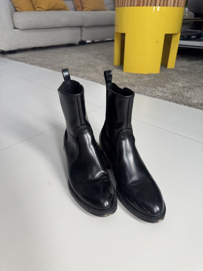 Zarq boots size 37 (Category: Boots) located in Manila. Submitted by jennelynbadile (Listing ID 1470195846, Image 2). Description: .