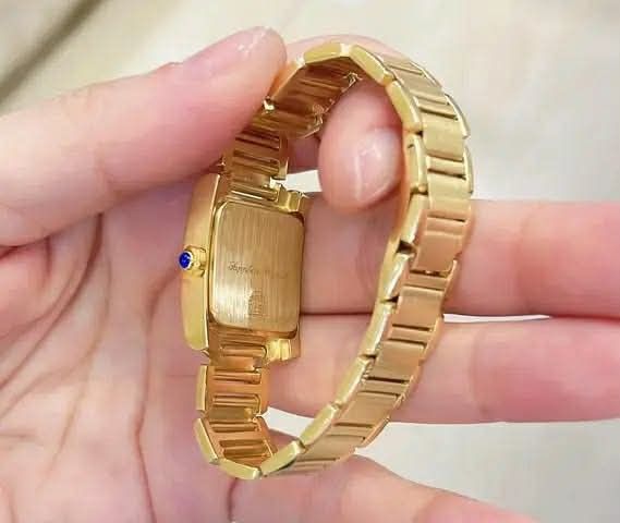 14karat Gold Wrist Watch (Category: Women's Watches) located in Manila. Submitted by bhelgoldseller2ndaccount (Listing ID 1470374930, Image 2). Description: Pm me for other details One piece only.