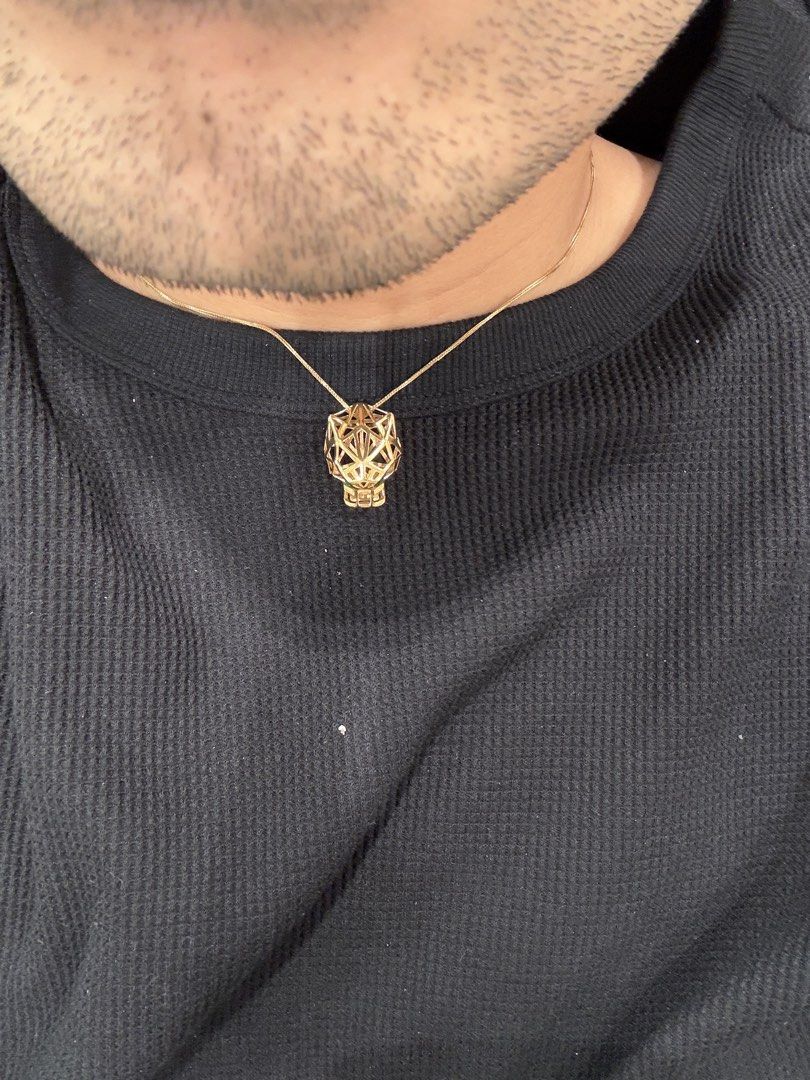 18k Panther ring and pendant (Sold as Set) (Category: Rings) located in Manila. Submitted by jjjohnm (Listing ID 1470398930, Image 3). Description: From my personal collection, letting this go to fund another jewelry purchase hehe selling it for 7,200.00 per gram. .