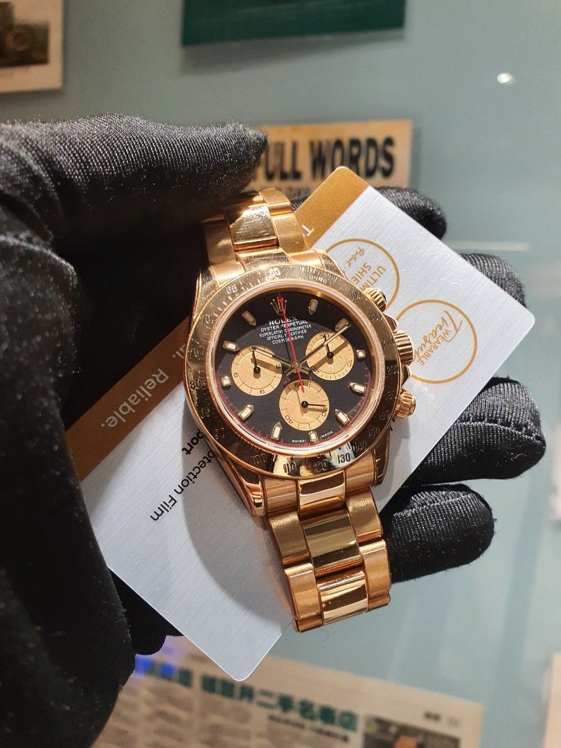 💯💯2002 Rolex solid gold daytona cosmograph Paul newman 40mm 116528 sports model 💯💯not*yml pikachu John mayer 116508 1161518ln* (Category: Watches) located in Singapore. Submitted by wearabletreasure (Listing ID 1470484688, Image 2). Description: Rating: Near Mint Remarks: super nice set with accessories. bracelet is extremely good looking. previously used with watch protection film so watch condition is nice. Package: Rolex 116528 rolex dayto