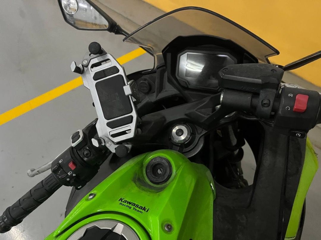 2020 KAWASAKI NINJA 650 (Category: Motorbikes for Sale) located in Caloocan City. Submitted by colouryanse (Listing ID 1470540181, Image 3). Description: Parañaque.