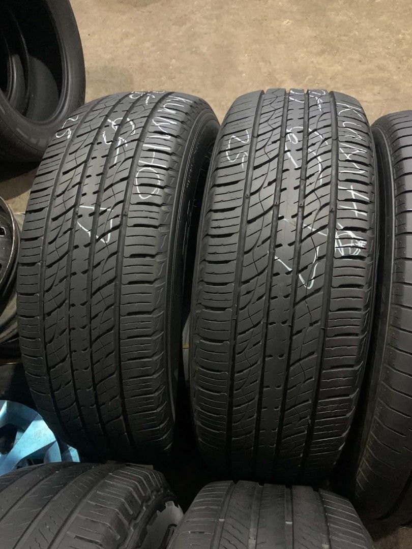 235/65 R17 2pcs only Kumho (Category: Mags and Tires) located in Consolacion. Submitted by cebuqualityusedtires (Listing ID 1470515097, Image 2). Description: Kumho brand 2pcs only 235/65 R17 DOT 2025 excellent condition.