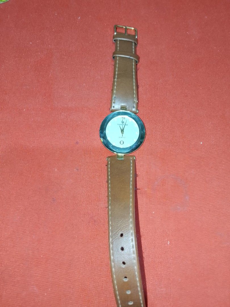 24k Gold Electroplated LOUIS ARDEN (Category: Luxury Watches) located in Santo Tomas. Submitted by retrotastic (Listing ID 1470538231, Image 3). Description: watch as is. may need batt or service. cosmetics above average..