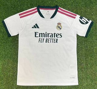 (Category: ) located in . Submitted by xenojerseys (Listing ID 1470397551, Image 1). Description: .