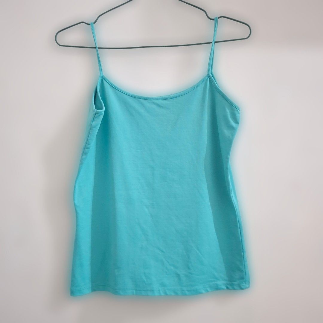 2 pcs bundle Cami sleeveless sando top mint green blue (Category: Sleeveless) located in Caloocan City. Submitted by hazedeclutters (Listing ID 1470455701, Image 3). Description: small to semi med.