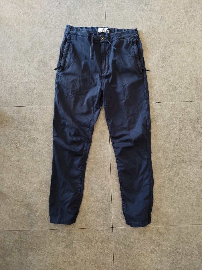 2 pcs Bundle Stone Island Type RE-T pants (Category: Joggers) located in Taytay. Submitted by the_vtg_pop-up (Listing ID 1470394912, Image 2). Description: 2 for 4k 28 and 29 waist to 30 authentic both.