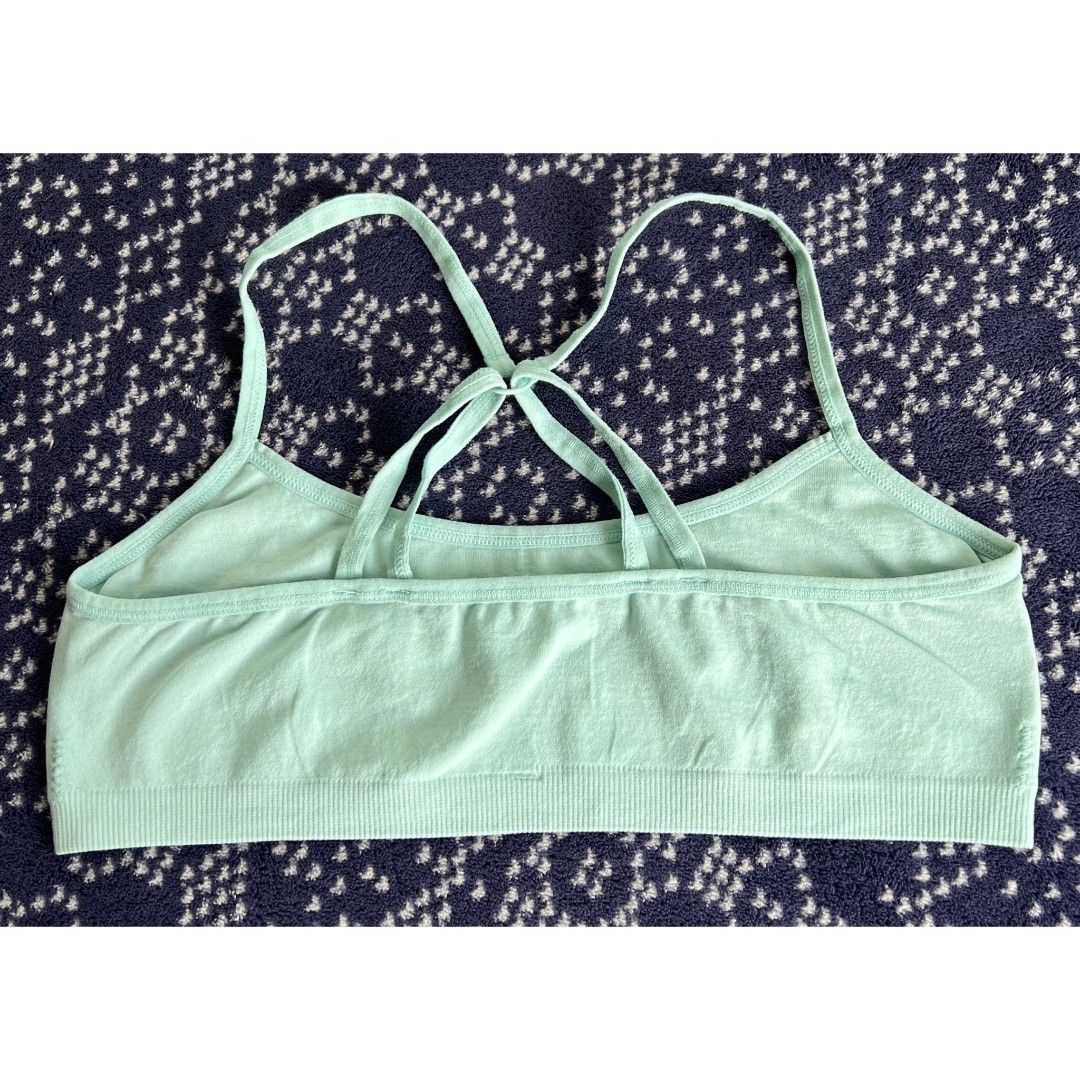 2 PCs Hanes Bralette Bra bundle (Category: Activewear) located in Quezon City. Submitted by all_items_50_each (Listing ID 1470371440, Image 3). Description: 2 PCs Bra Bralette bundle Fits teens, adult XS-S *brand and size is posted, as long as it is readable, measurements via tape measure-laid flat, is also posted *wash before wearing, may have lints, dirt/stains (due to storage), color-bleed stains, esp. light colored, with normal signs of usage