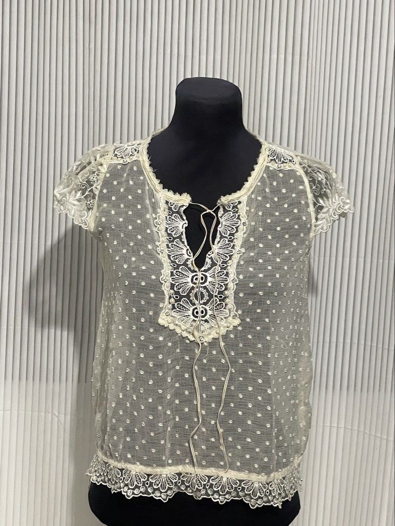 3 Concept Dainty Beaded Sheer Top (Category: Blouses) located in Tuguegarao City. Submitted by ziggerryy (Listing ID 1470521282, Image 1). Description: Fave😍 No flaws. No holes. Super Dainty & Classy lang Need inner kasi see through S-M ‼️LAST PRICE POSTED‼️ .