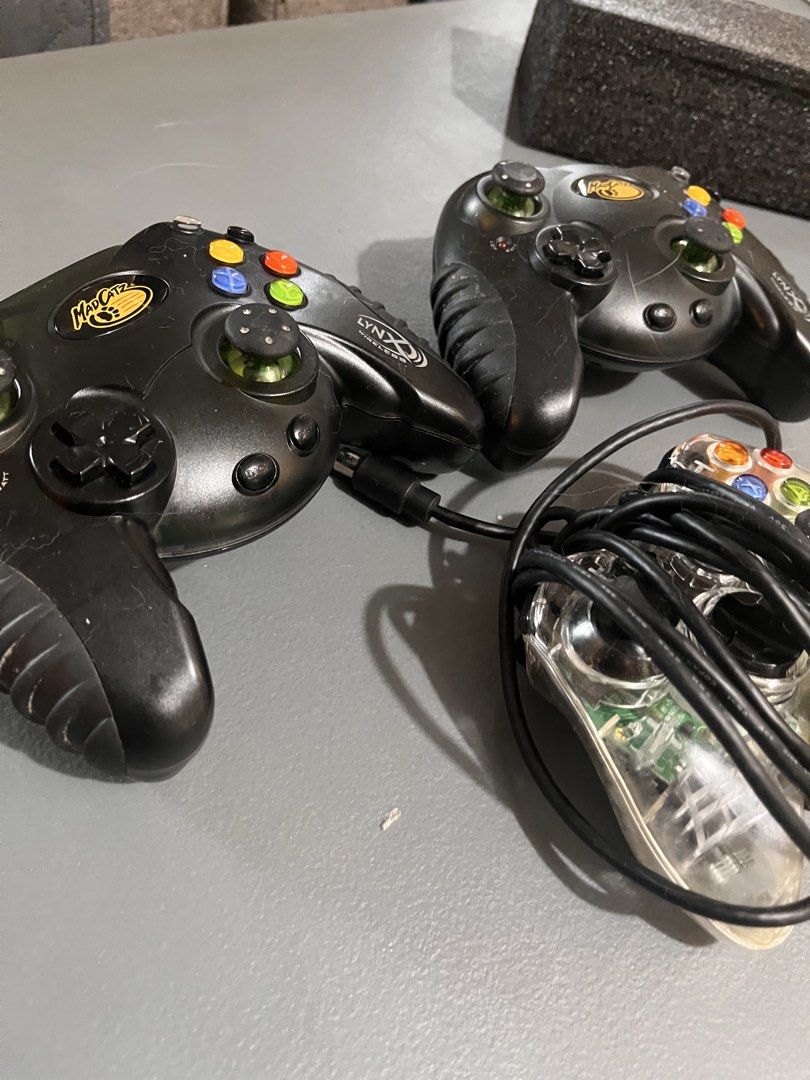 3rd Party Gaming Controllers UNTESTED (Category: Controllers) located in Quezon City. Submitted by ArtsyLife1012 (Listing ID 1470354468, Image 3). Description: 3rd Party Gaming Controllers UNTESTED Take all 500 php RFS: Decluttering Sale Grab/lalamove pick up Gcash BPI payment Location T sora Qc .