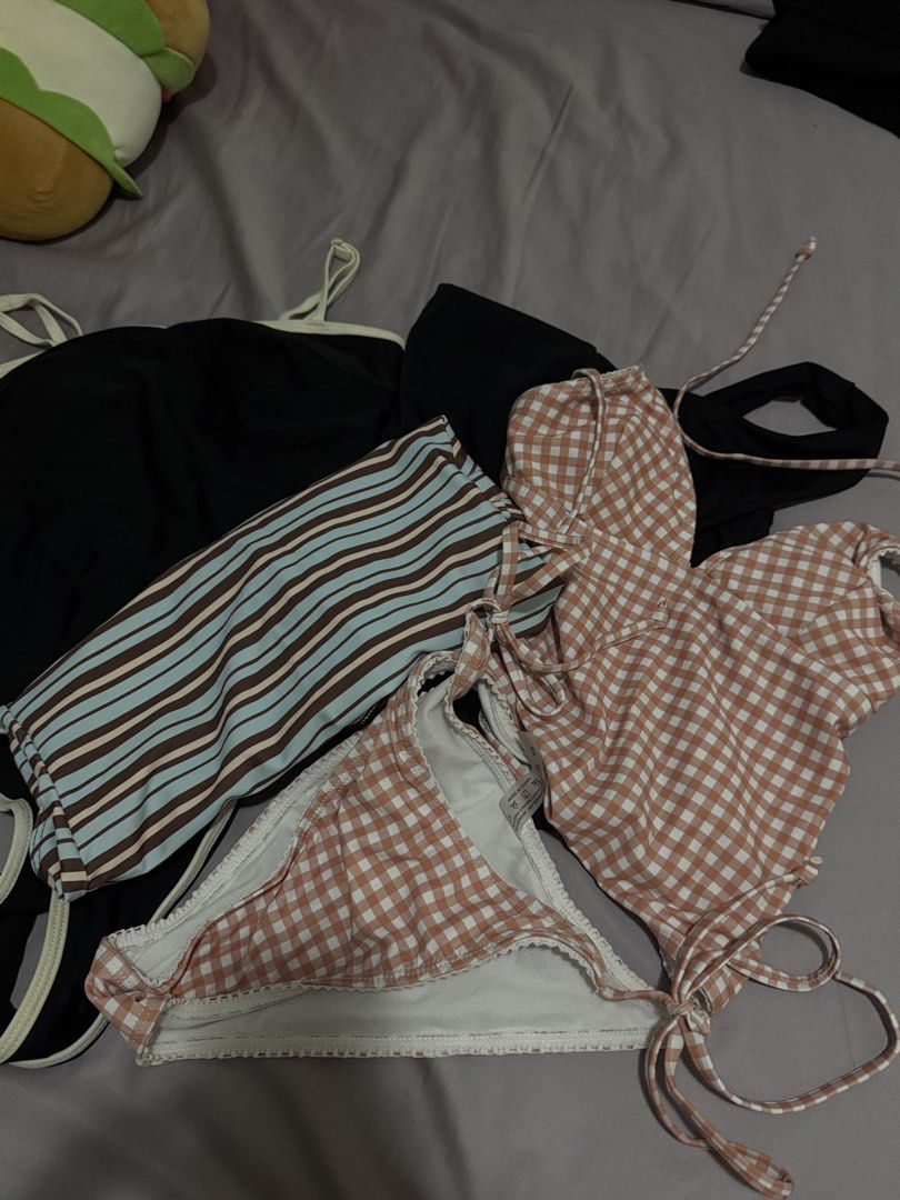 500 PESOS ONLY FOR ALL BIKINIS (Category: Bikinis & Swimsuits) located in Angeles City. Submitted by m1lkramen (Listing ID 1470485378, Image 1). Description: ALL SIZE S RFS: Malaki sakin az a flat chested girliepopp - Set of 4 trendy swimsuits, perfect for beach trips or pool hangs - Piece 1: Classic solid black one-piece - Piece 2: Chic black one-piece featuring white piping and double straps - Piece 3: Fun blue and brown striped strapless one-p