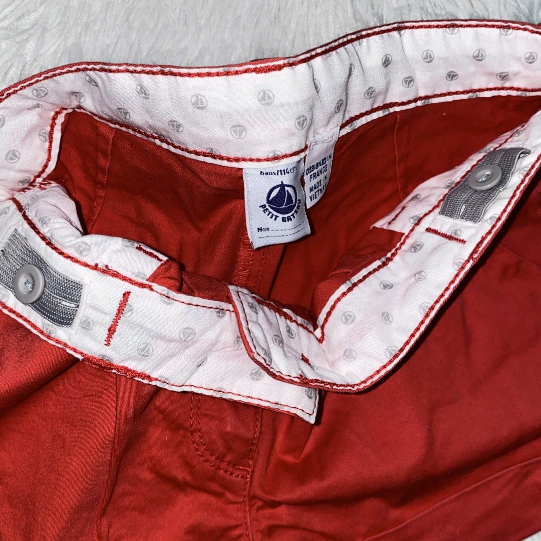 6 Years Old Petit Bateau Red Short (Category: Babies & Kids Fashion) located in Bulacan. Submitted by jexmd (Listing ID 1470456341, Image 3). Description: .