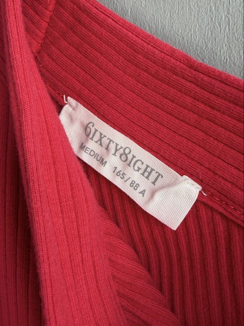 6ixty8ight Red Ribbed Halter Crop Top (Category: Sleeveless) located in San Juan City. Submitted by itemsfromkam (Listing ID 1470453676, Image 3). Description: • M on tag, fits S-M • ribbed, stretchable, cropped • actual ww at the end.