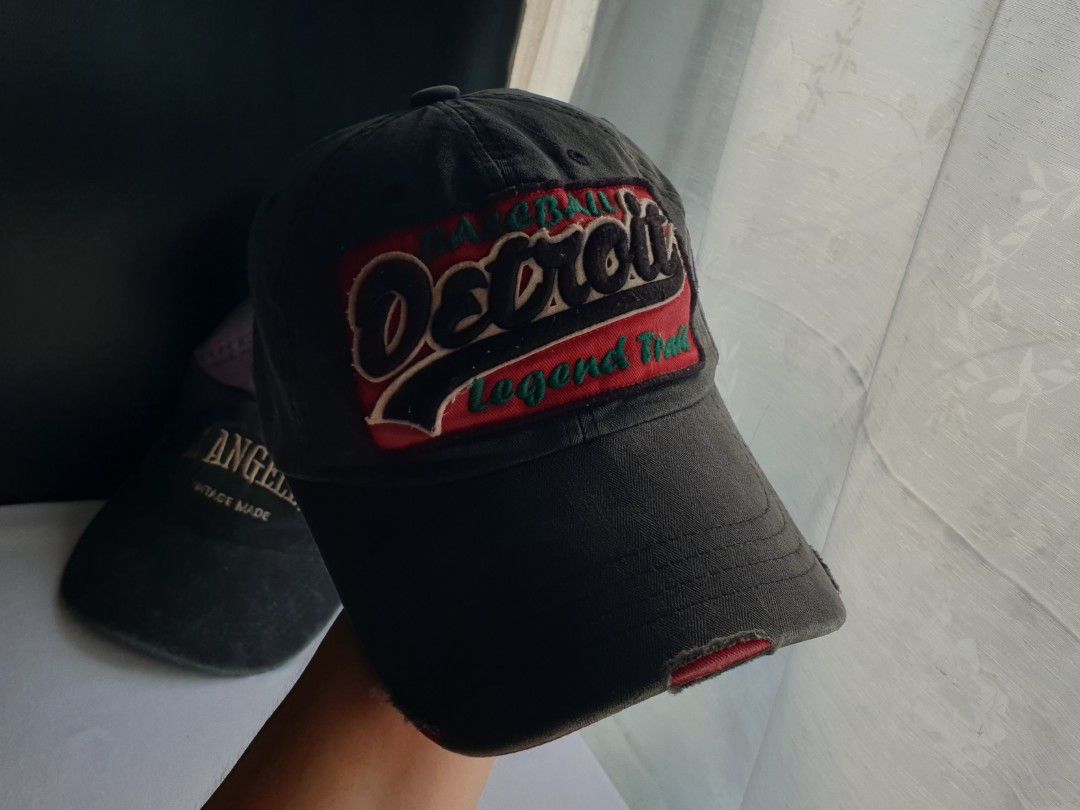7pcs. Dad Hat (Category: Caps & Hats) located in Quezon City. Submitted by WasalakTwo (Listing ID 1470353438, Image 3). Description: Bought in Korea High quality Take all for only 1,000pesos Open for delivery nationwide.