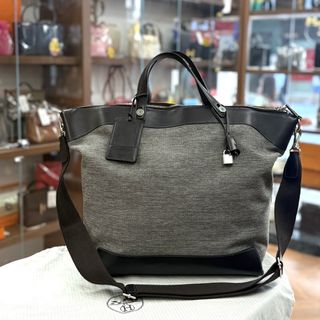 （分類：）位於 。 由 pandabag 提交（商品編號 1470406400，圖片 1）。簡介： 。