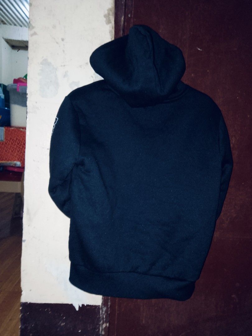 . (Category: Coats, Jackets and Outerwear) located in Manila. Submitted by epicforest.1bdb8c (Listing ID 1470453751, Image 3). Description: 🏷️ PRELOVED DKNY HOODIE FOR SALE Brand: DKNY NYC-88 Color: Black with reflective print Size: Small to Medium (unisex) Type: Zip-up hoodie with pockets Fabric: Thick cotton / Fleece - warm & comfy Condition: 9/10 - No fading, zipper working perfectly - Reflective prints still bright - No holes Issue: None - g