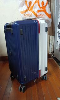 （分類：）位於 。 由 lanahmpang 提交（商品編號 1470492753，圖片 1）。簡介： 。