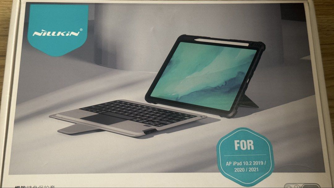 🍎 FS: Ipad 9th gen and Iphone 11 pro max Bundle (Category: iPad) located in Manila. Submitted by blackiesells (Listing ID 1470436044, Image 3). Description: NEGOTIABLE Please read all details before messaging. Test all you want upon meetup. ✅ Bundle only. Not selling separately. Inclusions: • iPhone 11 Pro Max 256GB • 72% Battery Health • iPad 9th Gen 256GB (updated to iPadOS 18, still eligible for newer iPadOS updates) • Nillkin Detachable Keyb