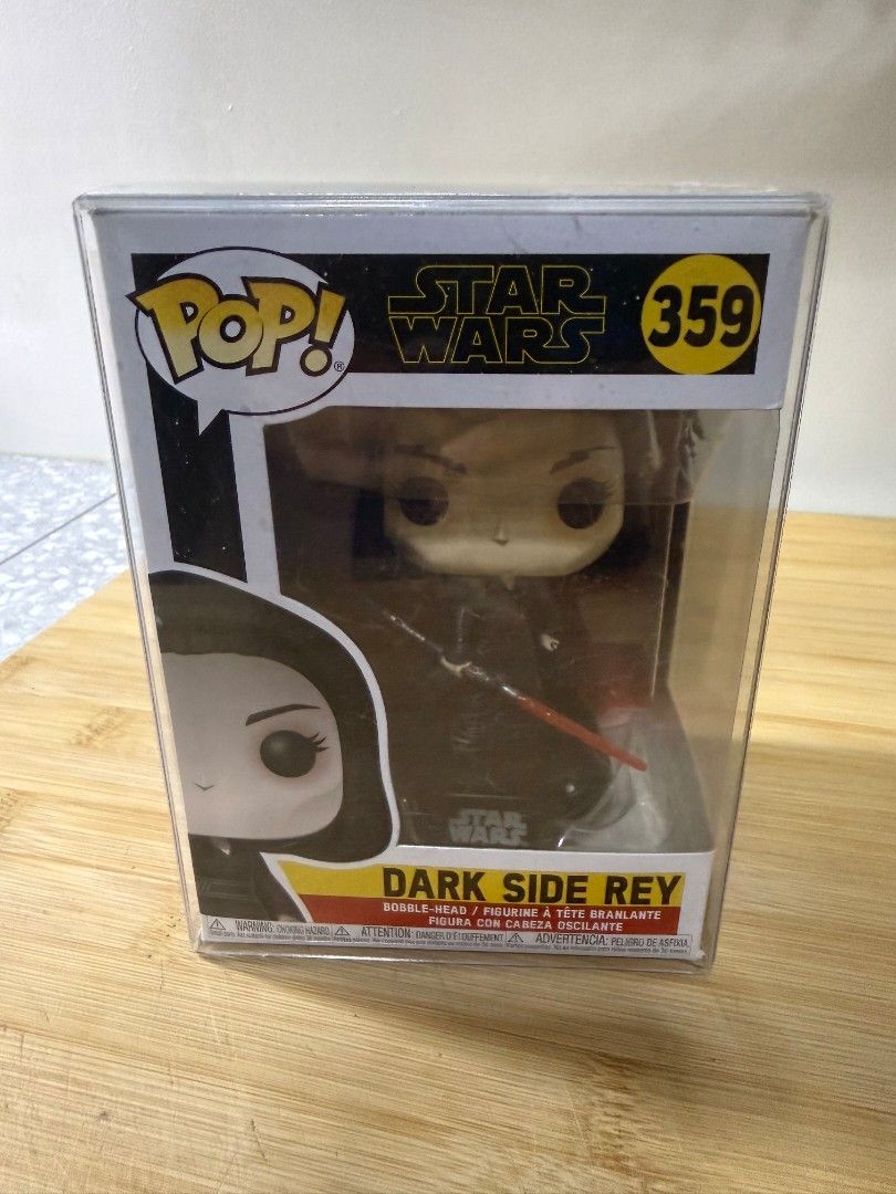 ✨ Funko Pop! Star Wars Dark Side Rey #359 — Great Condition (Category: Figurines & Statues) located in Manila. Submitted by gian_ocampo (Listing ID 1470525504, Image 1). Description: 📋 Item Basics - Official Funko Pop vinyl bobble-head figure - Character: Dark Side Rey — from Star Wars: The Rise of Skywalker - Item Number: #359 - Comes complete with original retail box and clear protector case ✅ Figure Condition - Figure is complete — no breaks 