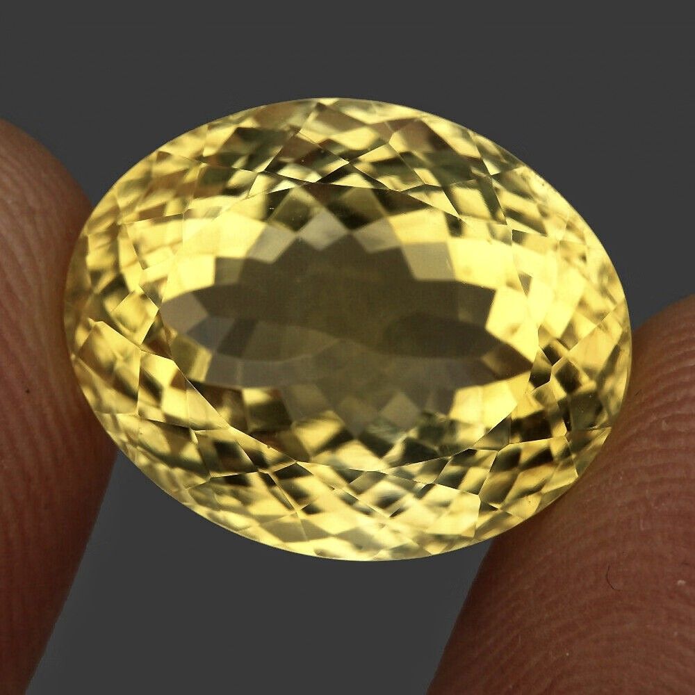 💯 Natural CITRINE loose (Category: Precious Stones) located in Kawit. Submitted by authentic_gemstones_byalton (Listing ID 1470384317, Image 2). Description: AVAILABLE ❗ ▪️NATURAL CITRINE LOOSE ▪️ -13.7 carats -Oval cut -17.0x14.0x10.0 (mm) dimension -IF (clarity) -Unheated/untreated -7.0 (hardness) -Brazil (origin) -100% brand new item.
