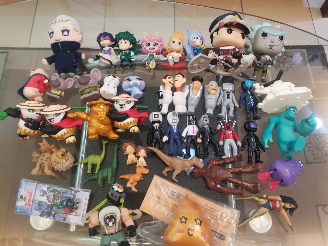 🔥 Take all🔥 as is🔥 (Category: Action & Battle Toys) located in Tarlac. Submitted by la.figz (Listing ID 1470357466, Image 1). Description: For take all Mix toys, my hero academia, kungfu panda, funko, mini Disney pixar, skibidi, etc As is wysiwyg Location tarlac .