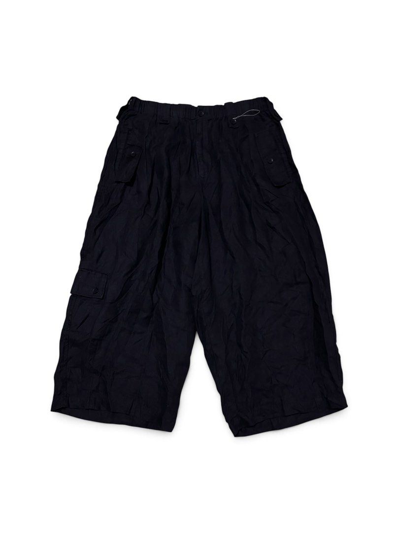 🏷️ Yohji Yamamoto SS2019 (Category: Luxury Apparel) located in Manila. Submitted by angelamaec (Listing ID 1470538894, Image 1). Description: Excellent condition Add ship.