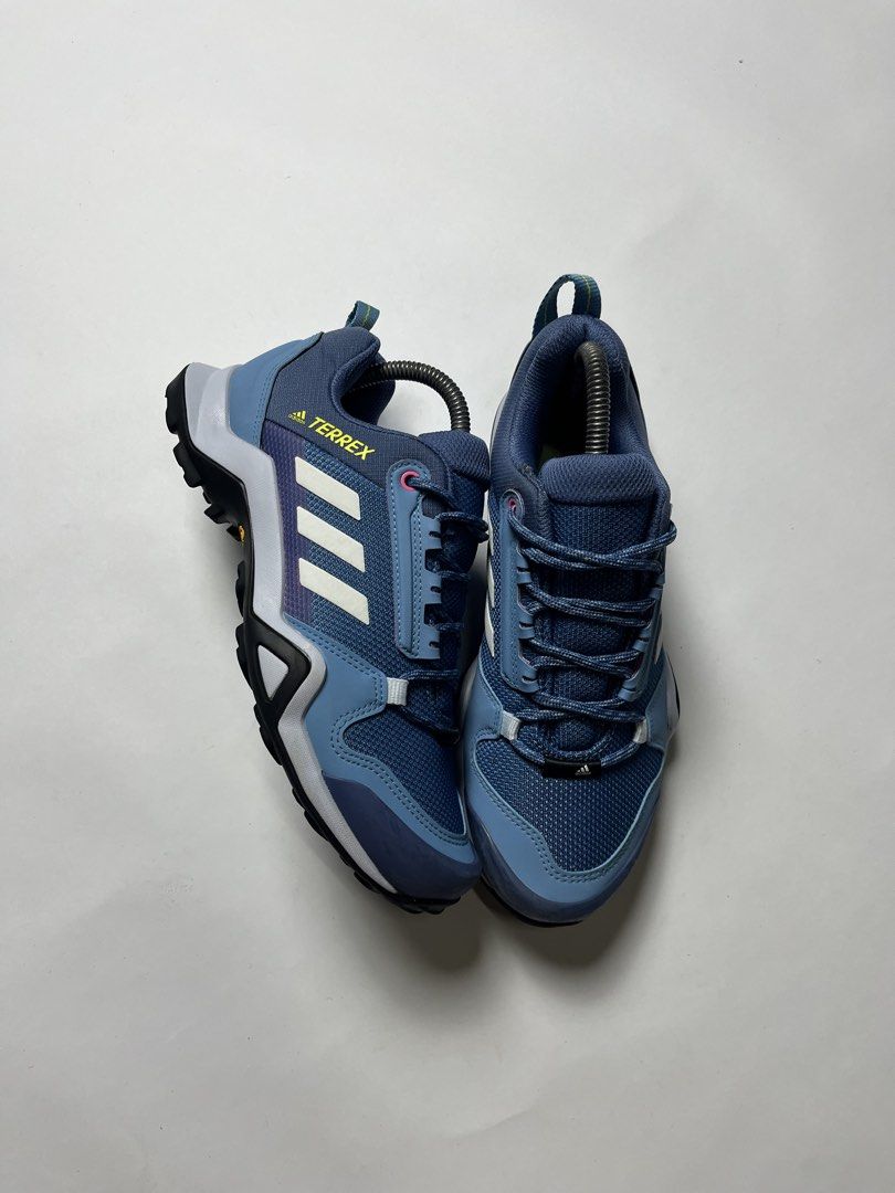 A D I D A S TERREX (Category: Sneakers) located in Pagadian. Submitted by 7016_avenue (Listing ID 1470369121, Image 2). Description: Want to sell ADI TERREX Size Us 7 Euro 38 Cm 24 •Excellent condition •Good as new •No issue Price: 2899 free shipping 📌PANG TRAIL NYO PO MADAAAAM🥰✨ Loc. Pagadian City Zamboanga del sur.