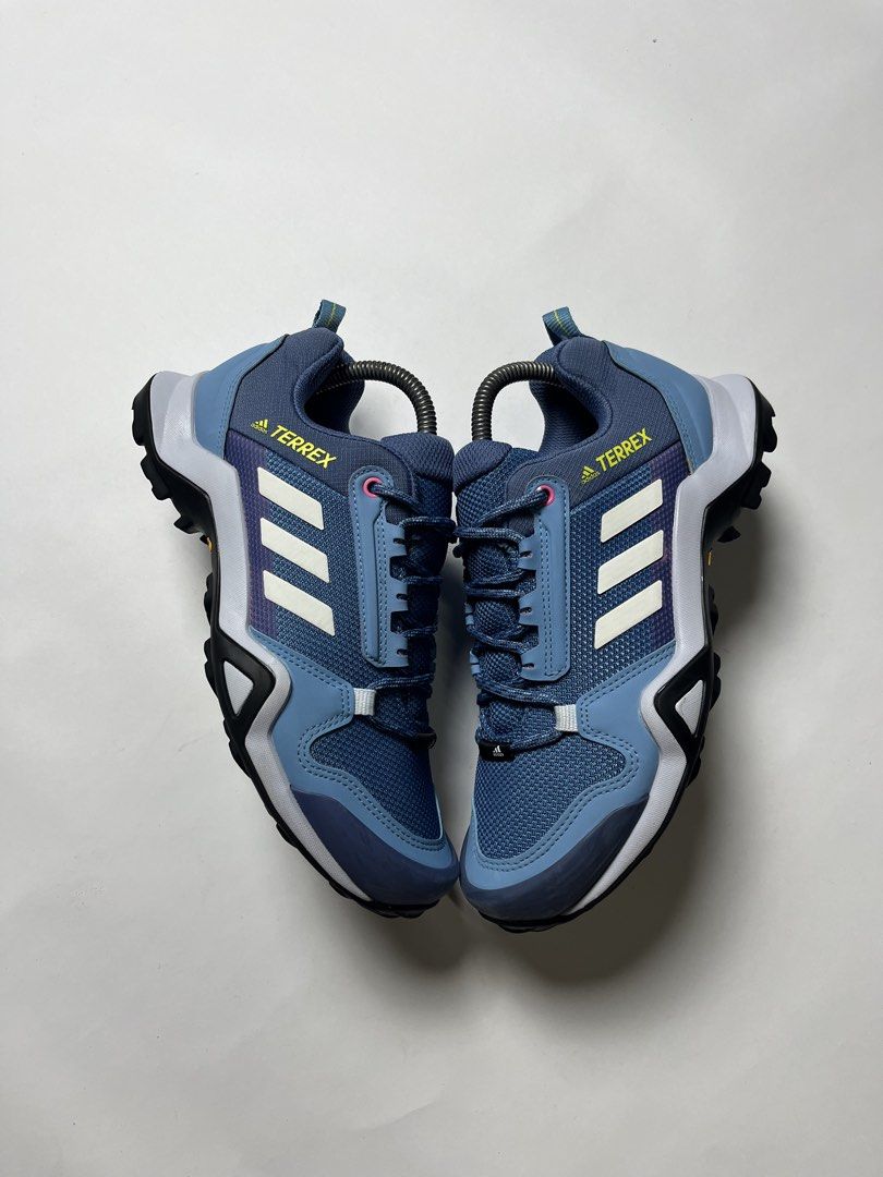 A D I D A S TERREX (Category: Sneakers) located in Pagadian. Submitted by 7016_avenue (Listing ID 1470369121, Image 3). Description: Want to sell ADI TERREX Size Us 7 Euro 38 Cm 24 •Excellent condition •Good as new •No issue Price: 2899 free shipping 📌PANG TRAIL NYO PO MADAAAAM🥰✨ Loc. Pagadian City Zamboanga del sur.