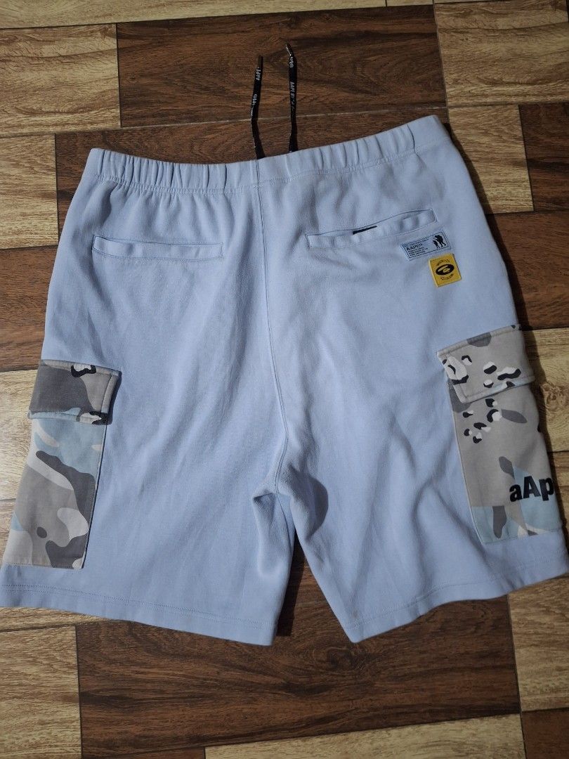 AAPE BY A BATHING APE CARGO SHORTS (Category: Shorts) located in Manila. Submitted by gentleearth.1d378c (Listing ID 1470468400, Image 3). Description: AAPE BY A BATHING APE CARGO SHOTRS.