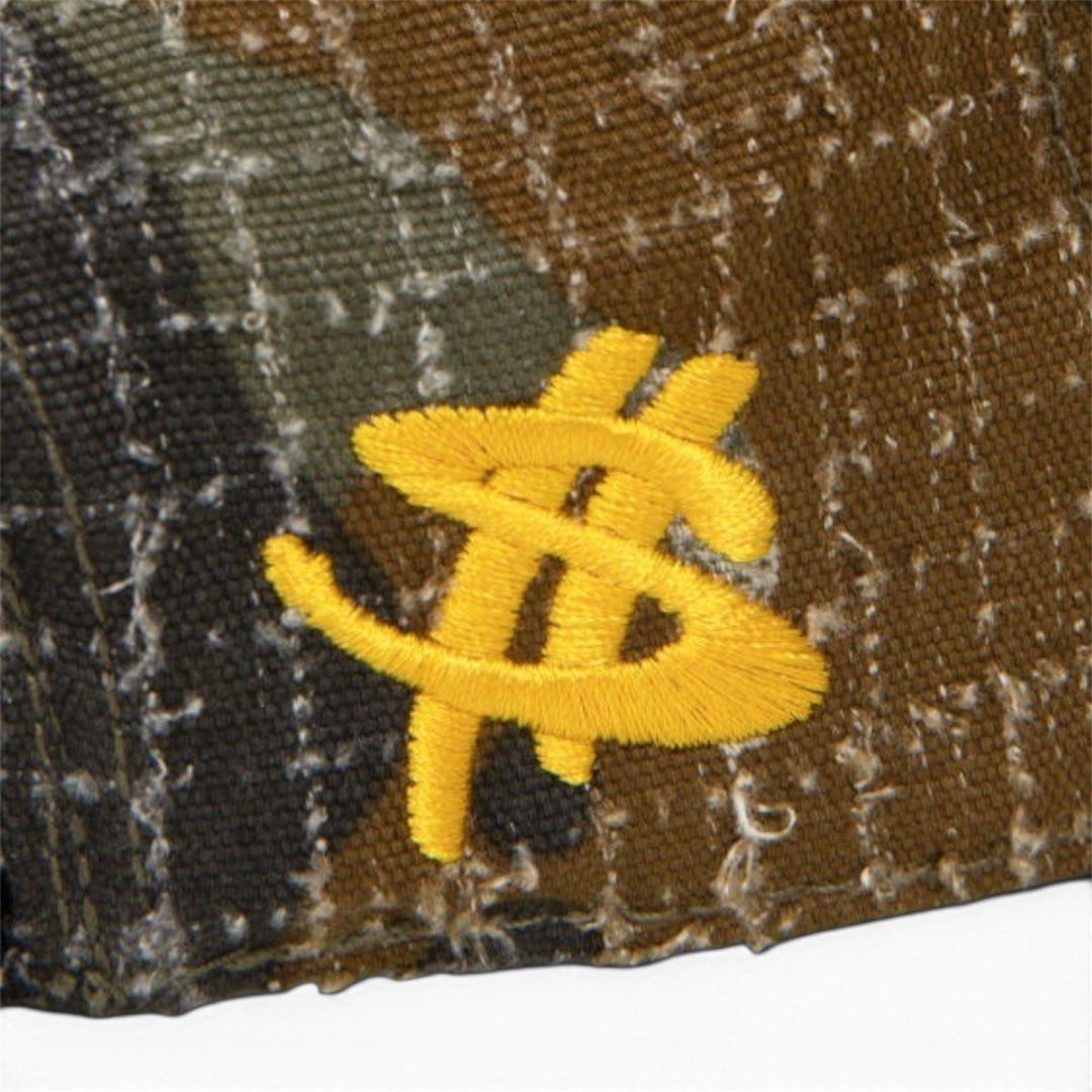 AAPE CAMO CAP (BRAND NEW) (Category: Caps & Hats) located in Manila. Submitted by scarlett_hope (Listing ID 1470368065, Image 3). Description: Below retails price 1SFA.